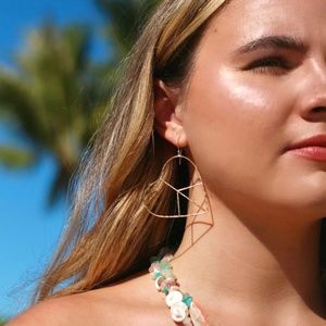 ALOHA PEACE HEART DROP EARRINGS